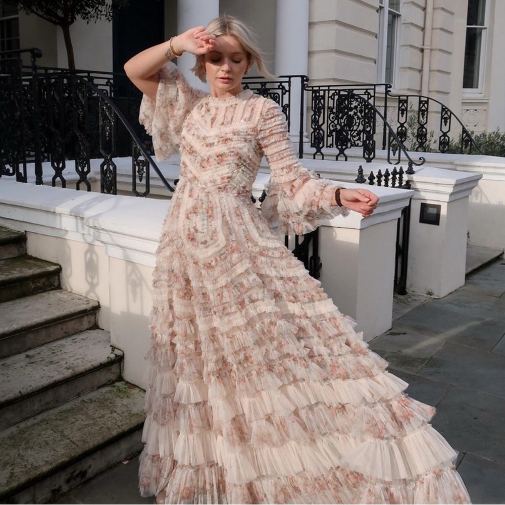 NWT Needle & Thread La Vie En Rose Gown